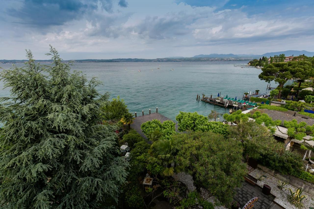 Hotel Pace Sirmione Bagian luar foto